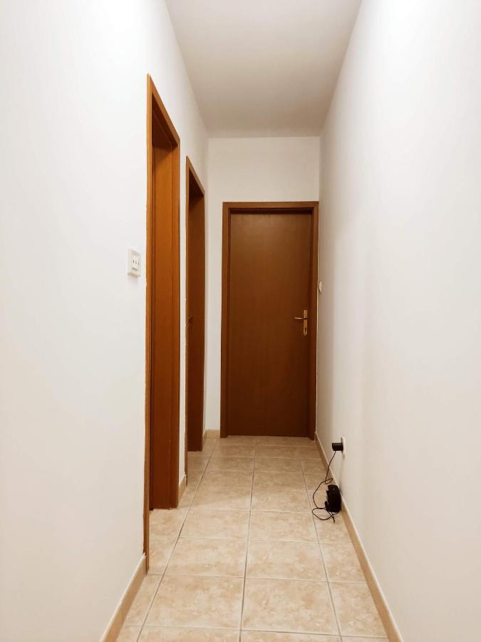 "Idea" Room With Free Parking Split Kültér fotó